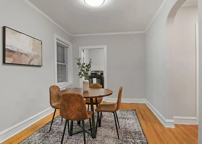 2br Well-furnished - Lockwood 3 Апартаменты Чикаго