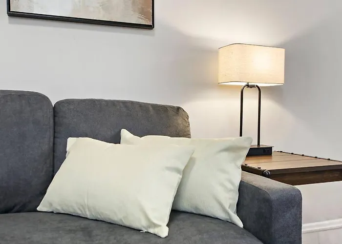 Апартаменты 2br Well-furnished - Lockwood 3